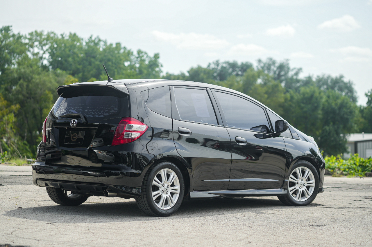 Honda Fit Sport 5-Speed MT 2009
