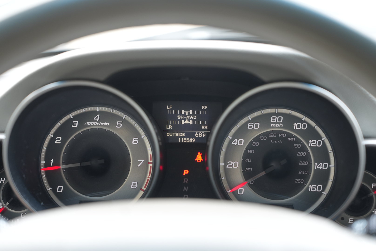 Acura MDX 6-Spd AT w/Tech Package 2012