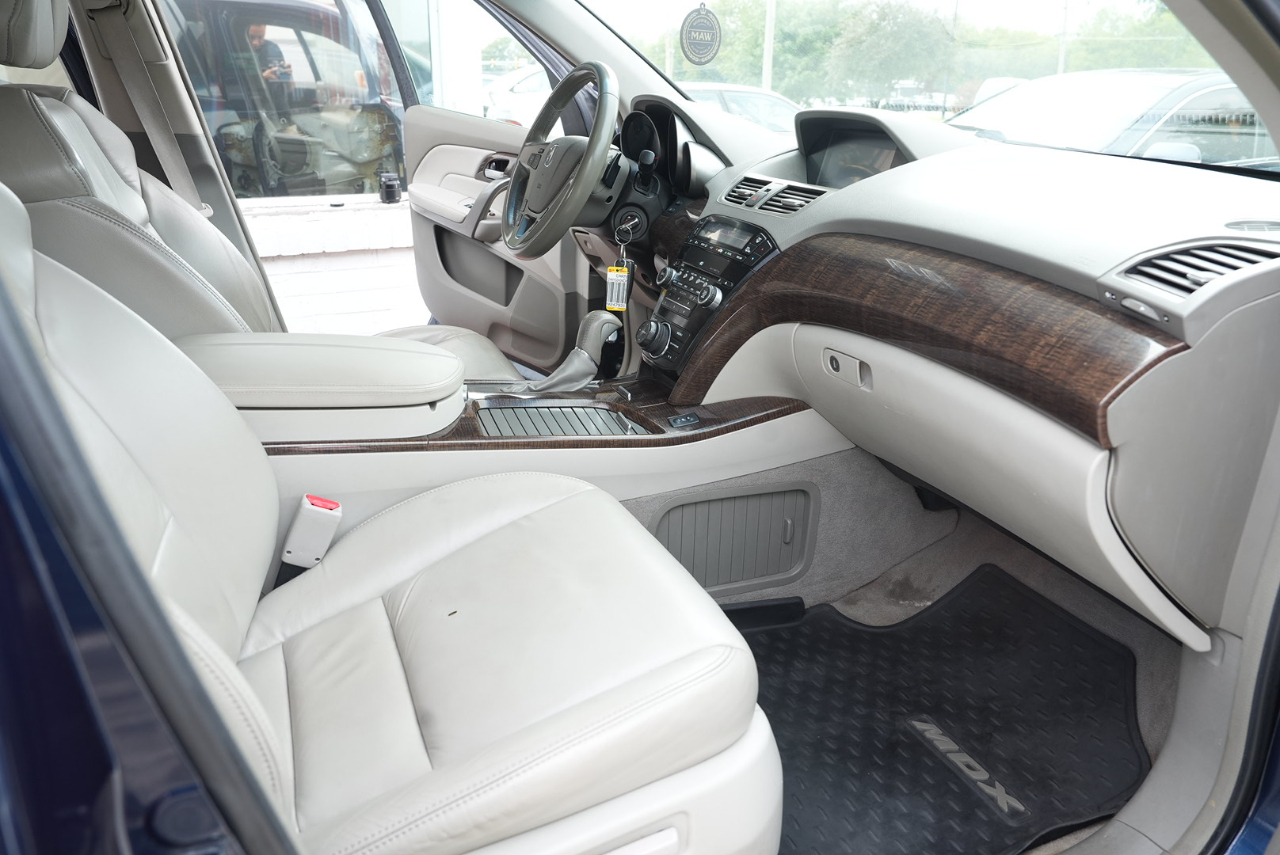 Acura MDX 6-Spd AT w/Tech Package 2012