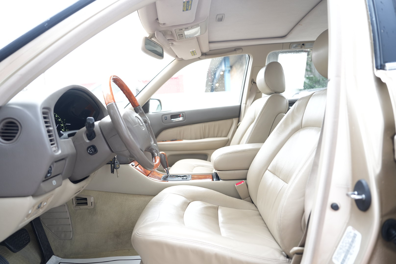 Lexus LS 400 Base 2000