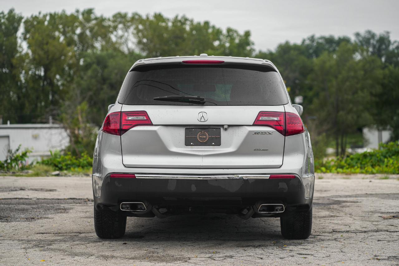 Acura MDX photo 4