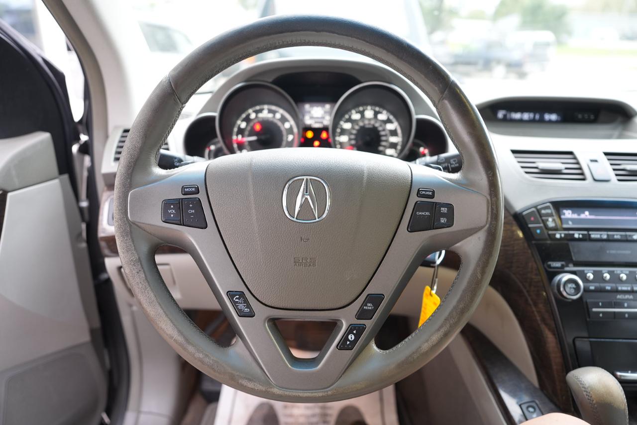 Acura MDX photo 11