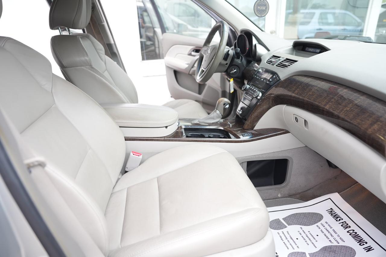 Acura MDX photo 20