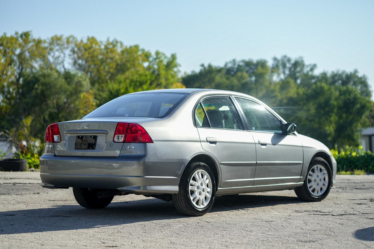 Honda Civic photo 5