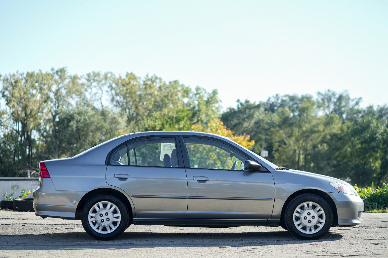 Honda Civic LX Sedan AT 2005