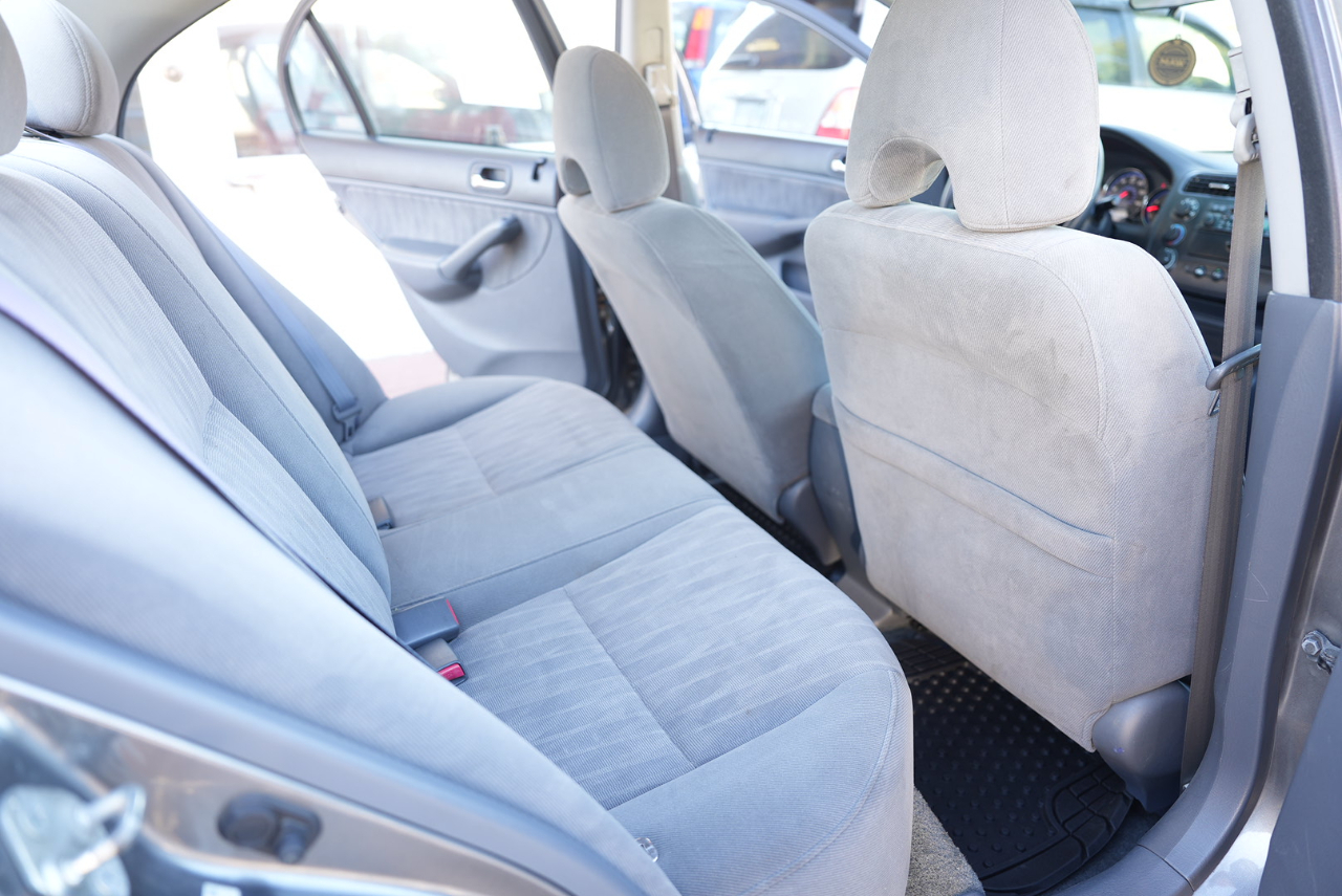 Honda Civic LX Sedan AT 2005