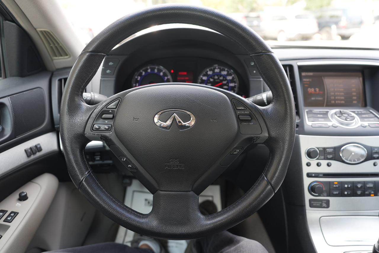 Infiniti G Sedan G37x AWD 2009