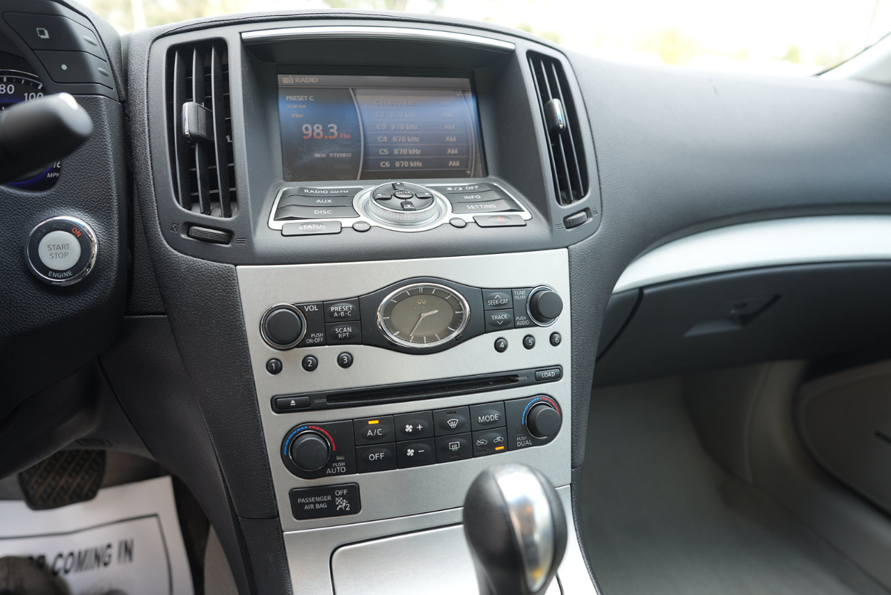 Infiniti G Sedan G37x AWD 2009
