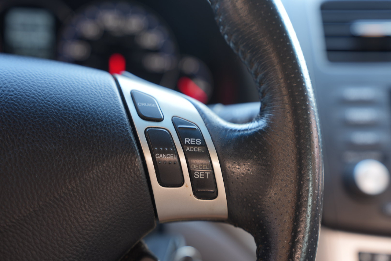Acura TSX 5-speed AT 2008
