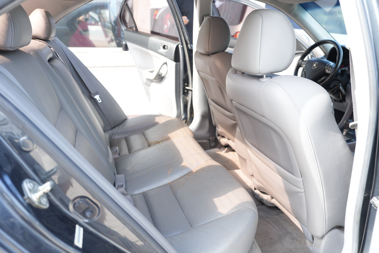 Acura TSX 5-speed AT 2008