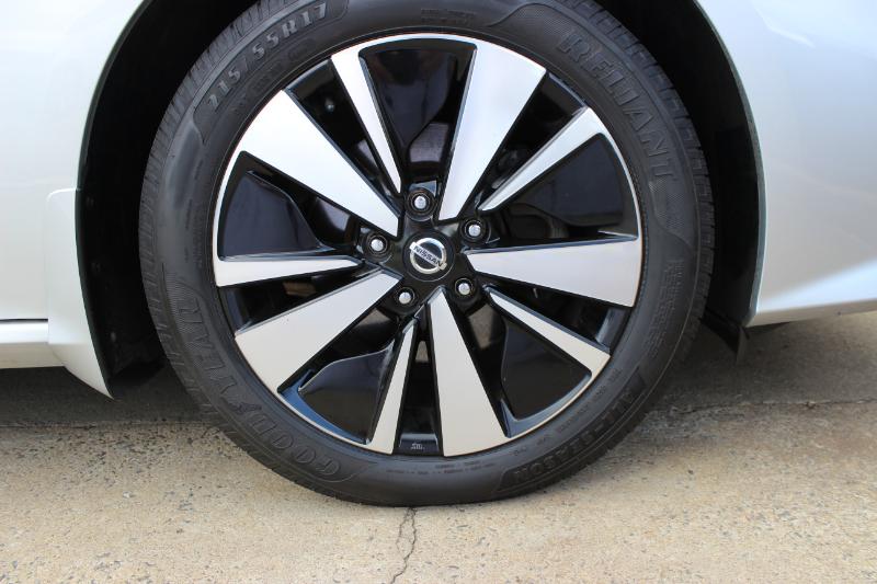 Nissan Altima 2.5 SV AWD 2019 Nissan Altima 2.5 SV AWD 2019