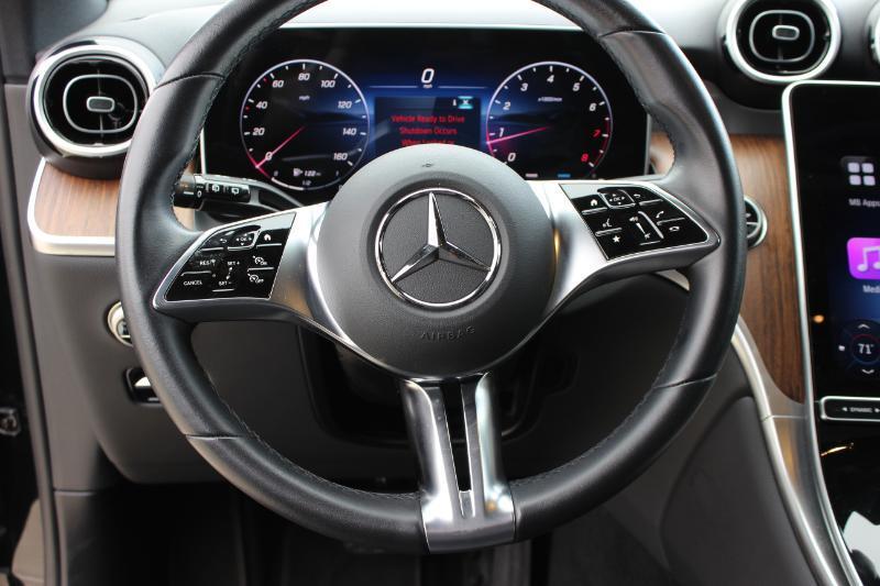 Mercedes-Benz GLC-Class GLC300 2025