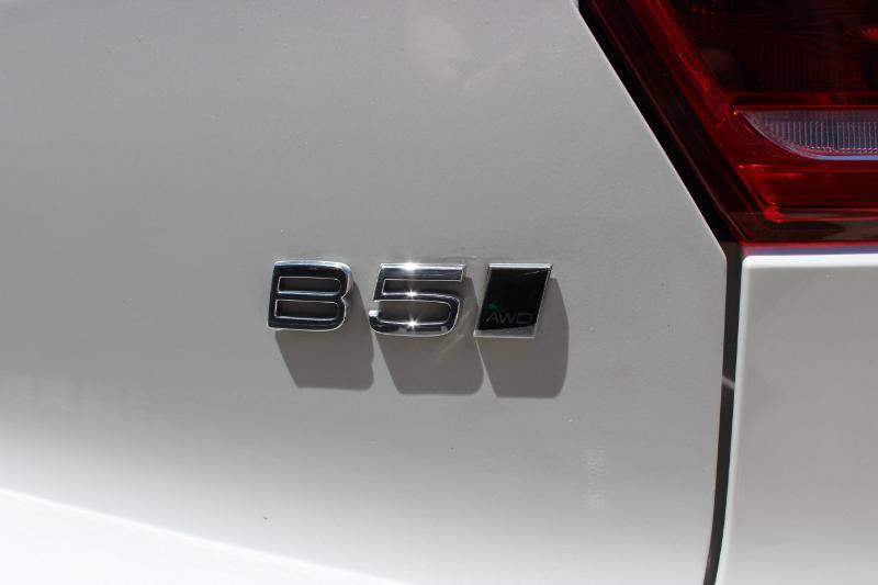 2025 Volvo XC40 Core - Photo 42