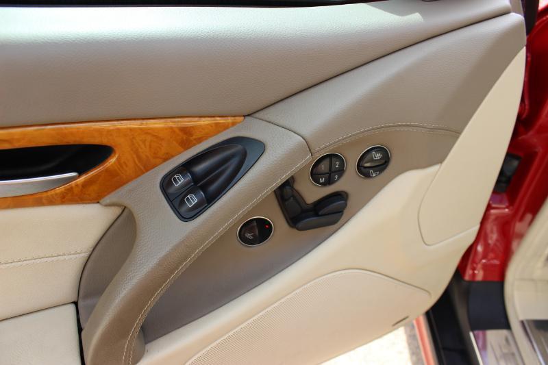 Mercedes-Benz SL-Class SL550 2007