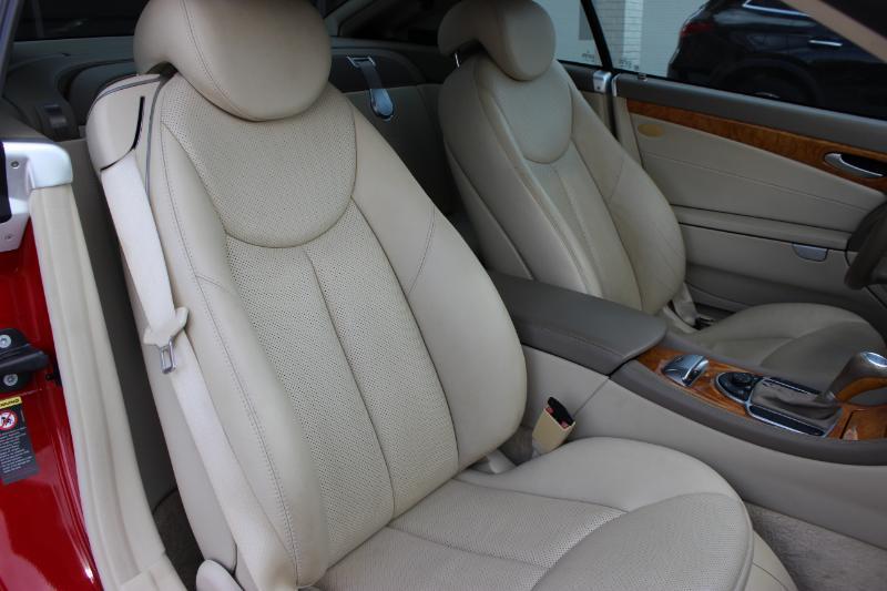 Mercedes-Benz SL-Class SL550 2007