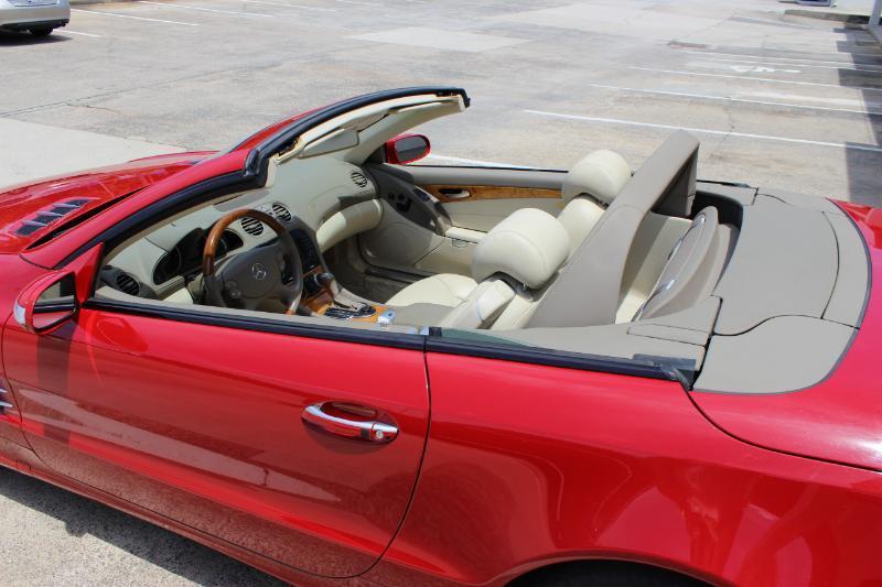 Mercedes-Benz SL-Class SL550 2007