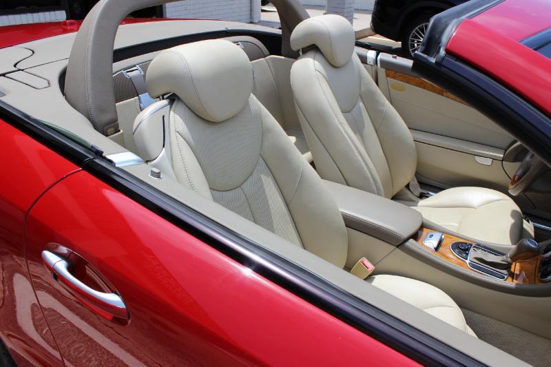 Mercedes-Benz SL-Class SL550 2007