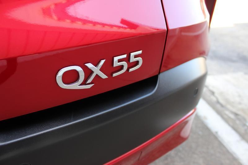 Infiniti QX55 ESSENTIAL 2023