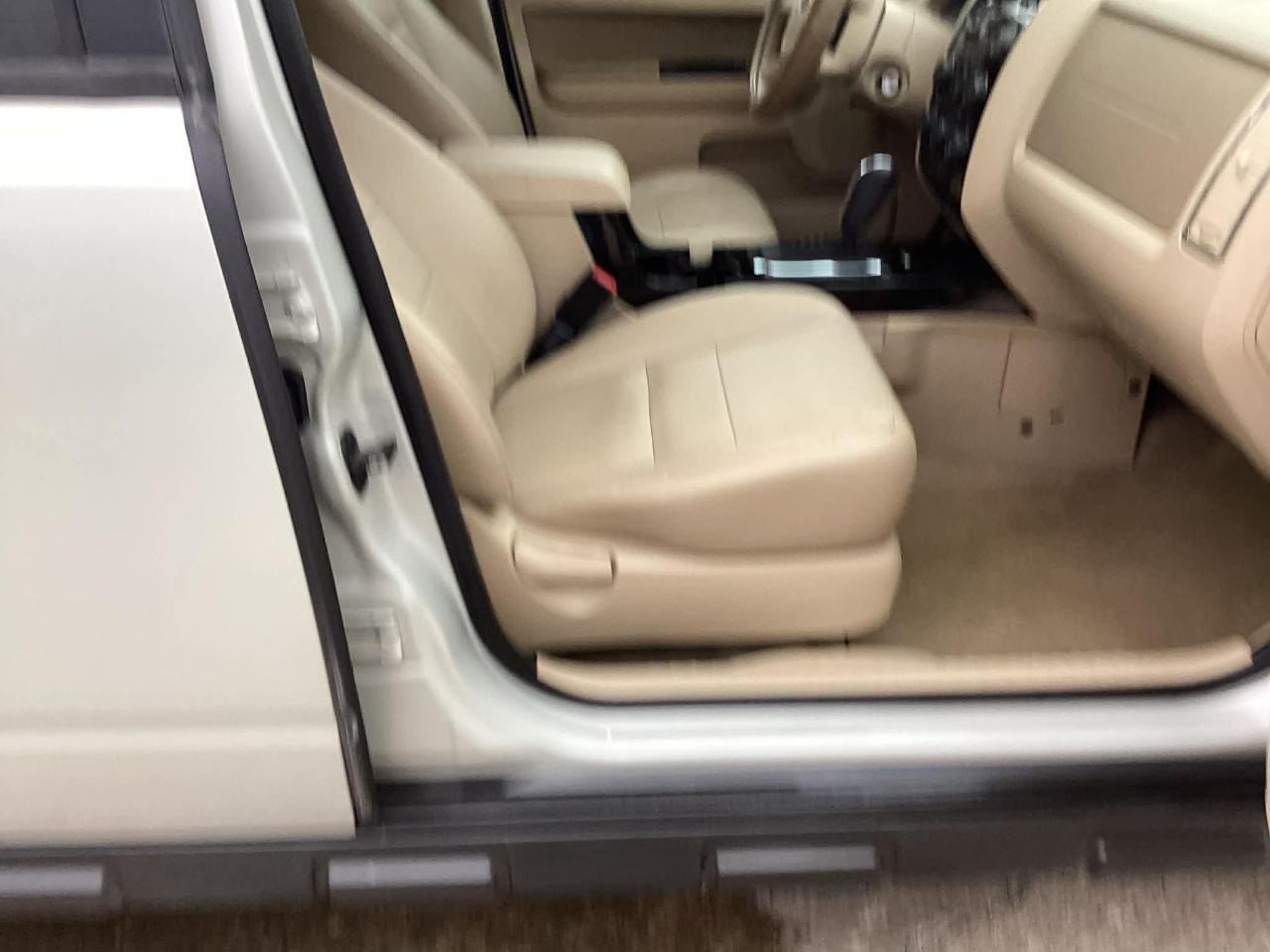 Ford Escape Limited FWD V6 2009