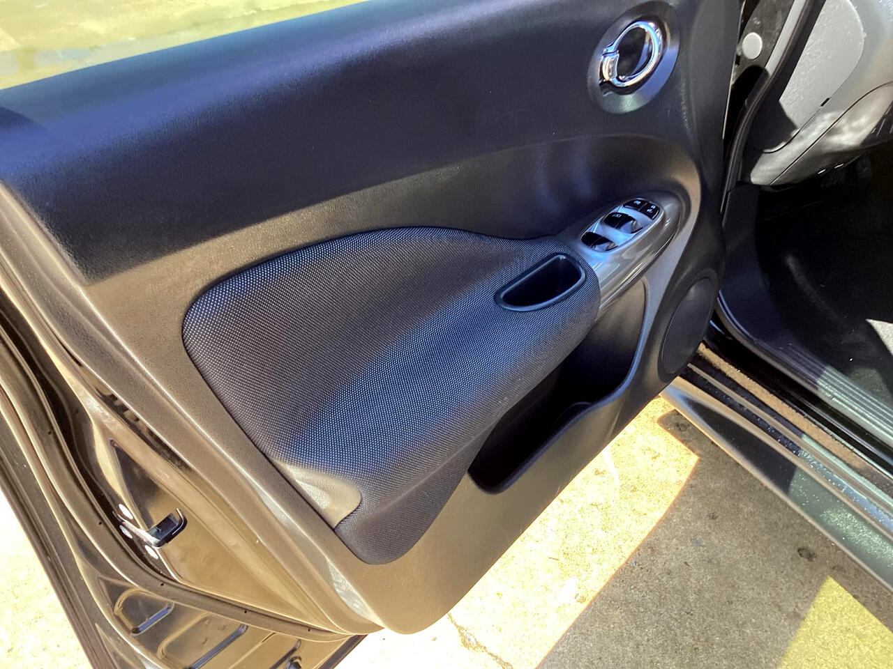 Image 9 of 2013 Nissan Juke S AWD