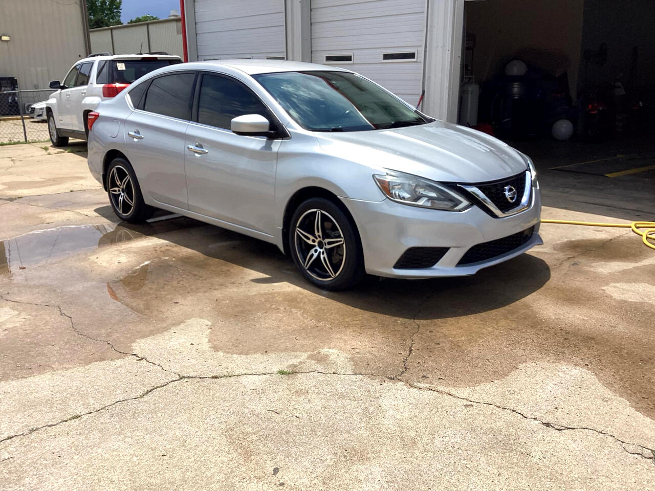 Image 4 of 2018 Nissan Sentra S CVT
