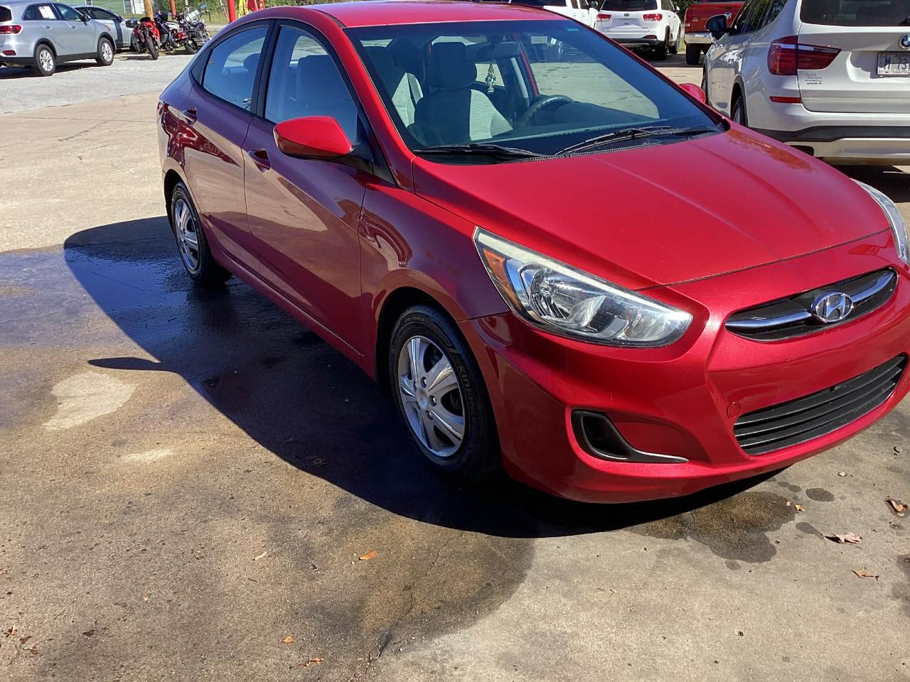 Hyundai Accent SE 4-Door 6A 2016