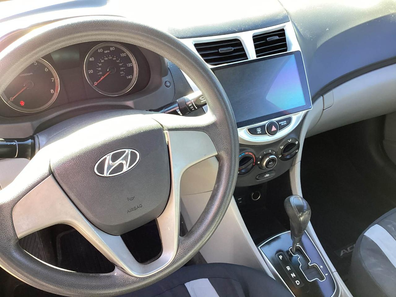 Hyundai Accent SE 4-Door 6A 2016