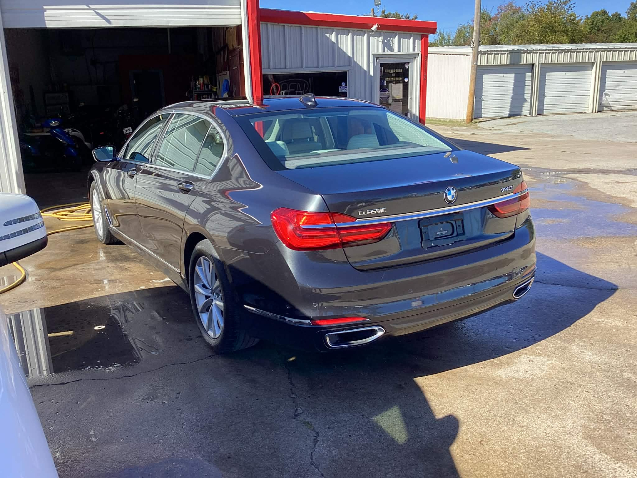 BMW 7-Series 740i 2017 BMW 7-Series 740i 2017