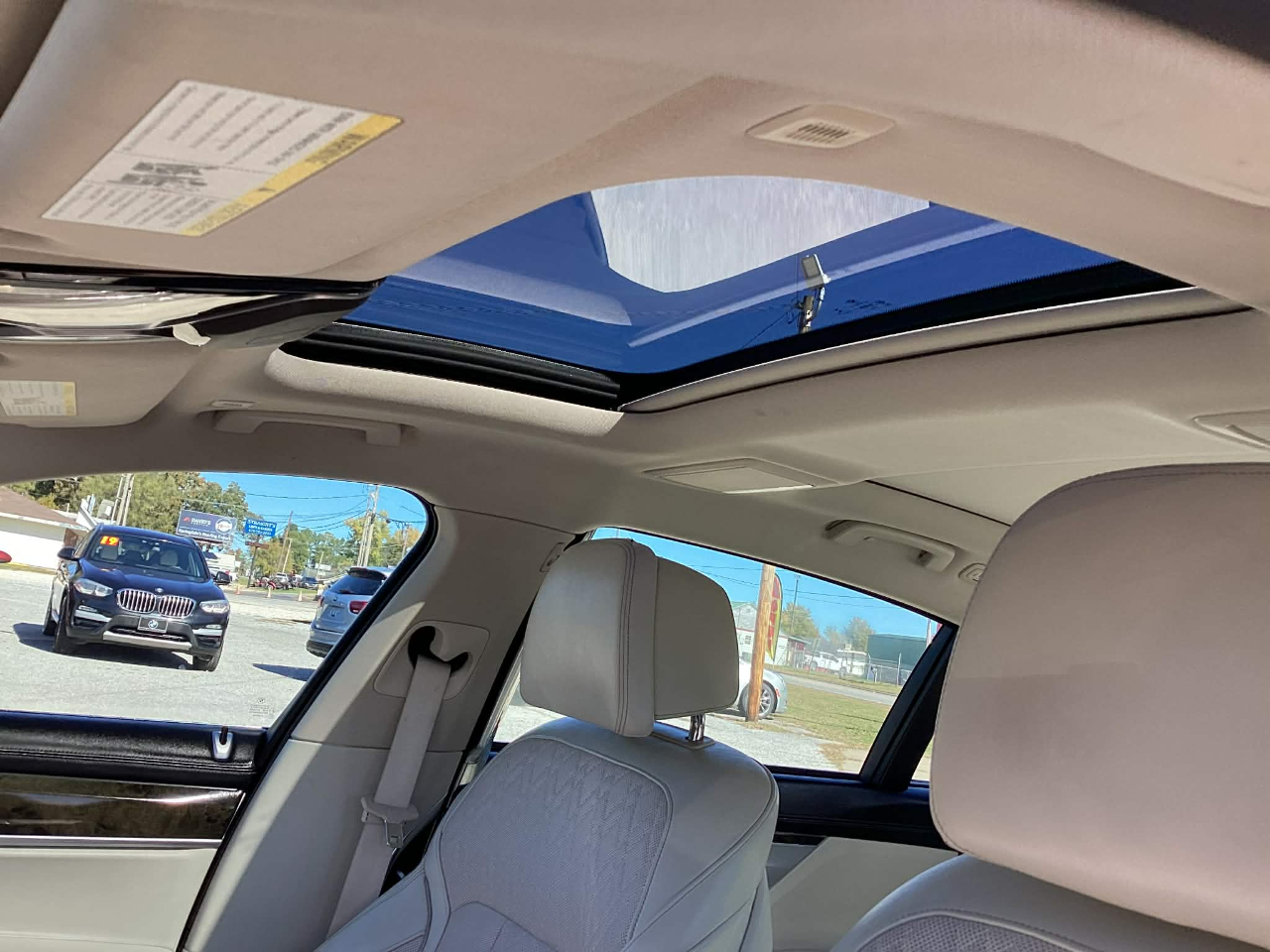 BMW 7-Series 740i 2017 BMW 7-Series 740i 2017