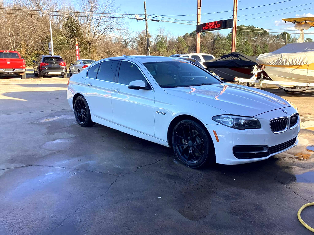 BMW 5-Series 528i xDrive 2014