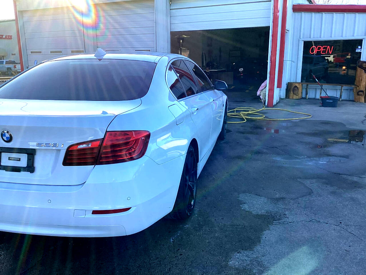 BMW 5-Series 528i xDrive 2014