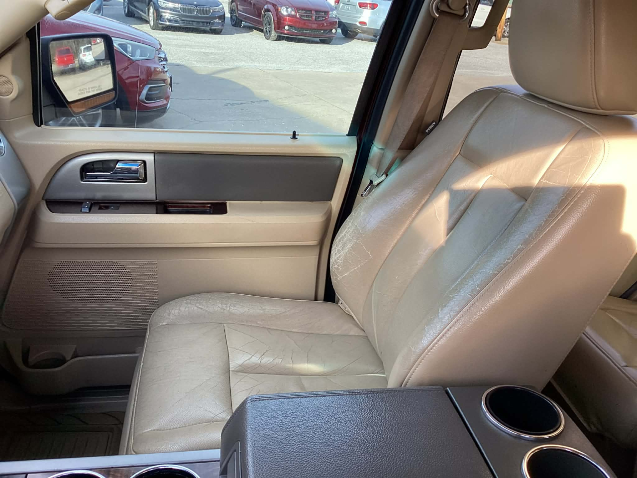 Ford Expedition XLT 4WD 2012