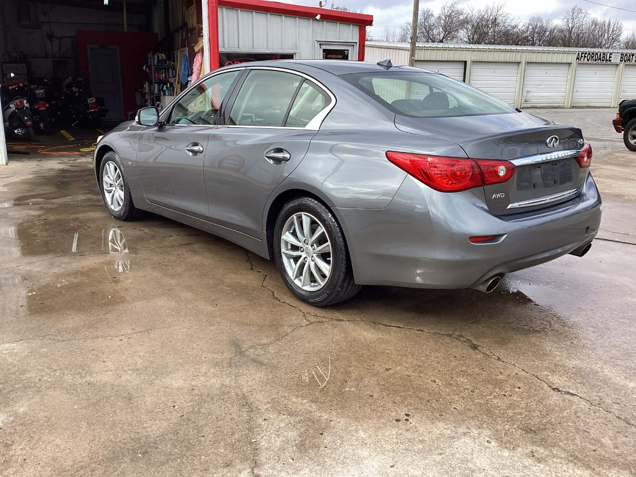 Infiniti Q50 Premium AWD 2014