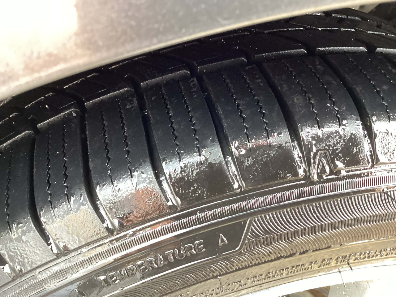 Infiniti Q50 Premium AWD 2014