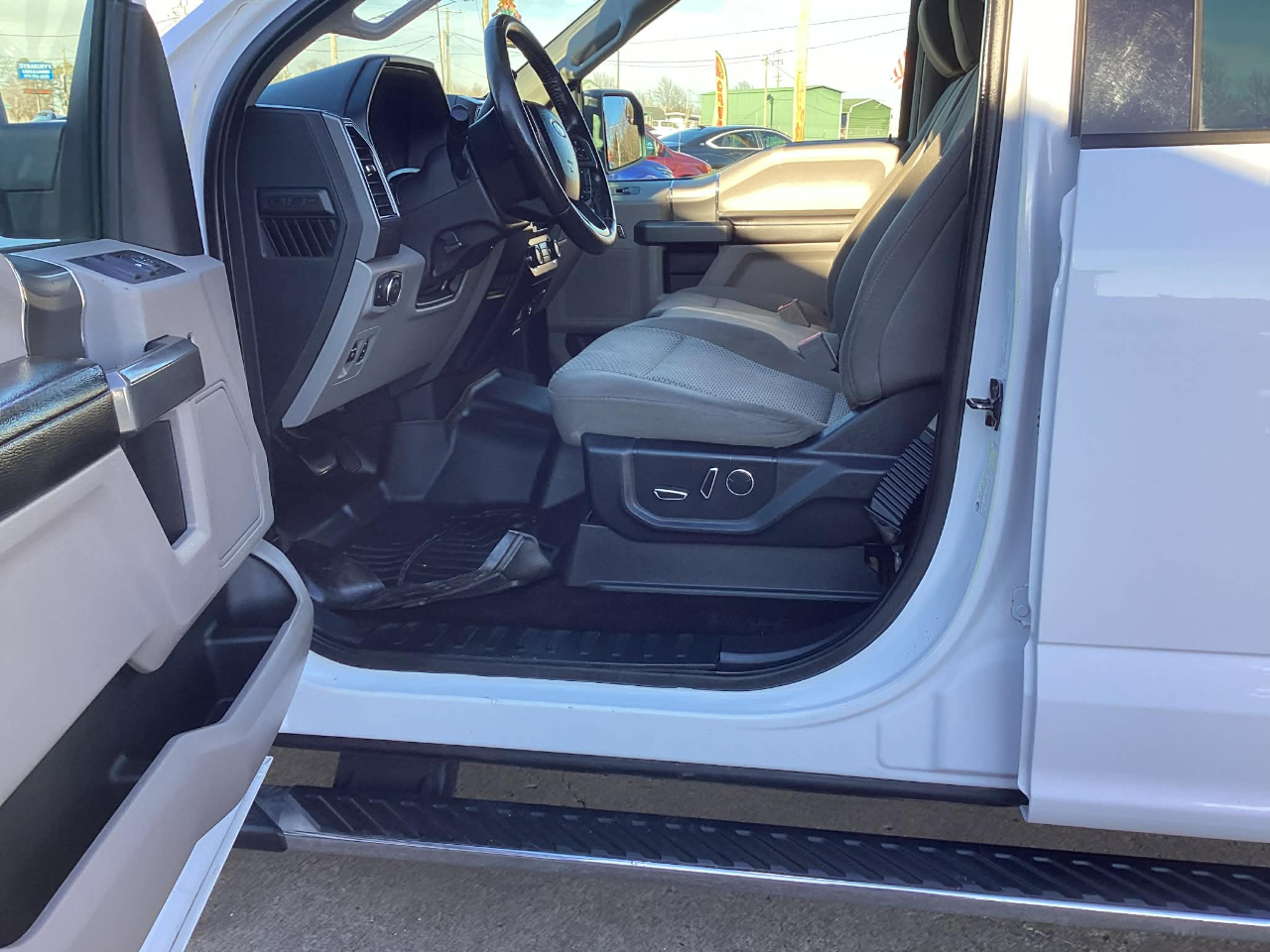 Ford F-150 XLT SuperCrew 5.5-ft. Bed 4WD 2018