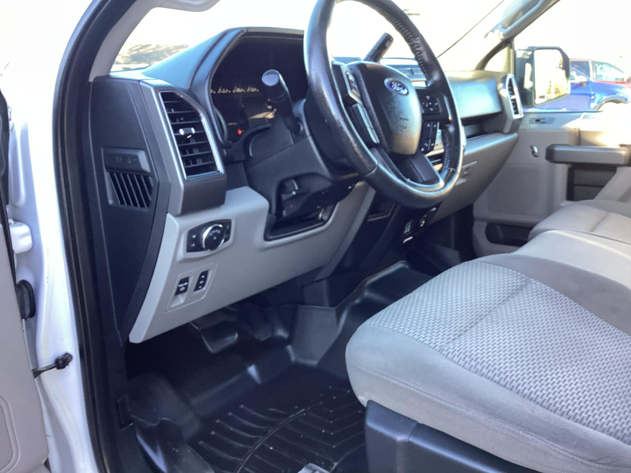 Ford F-150 XLT SuperCrew 5.5-ft. Bed 4WD 2018