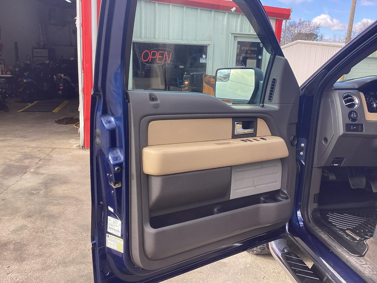 Ford F-150 XLT SuperCrew 6.5-ft. Bed 4WD 2012