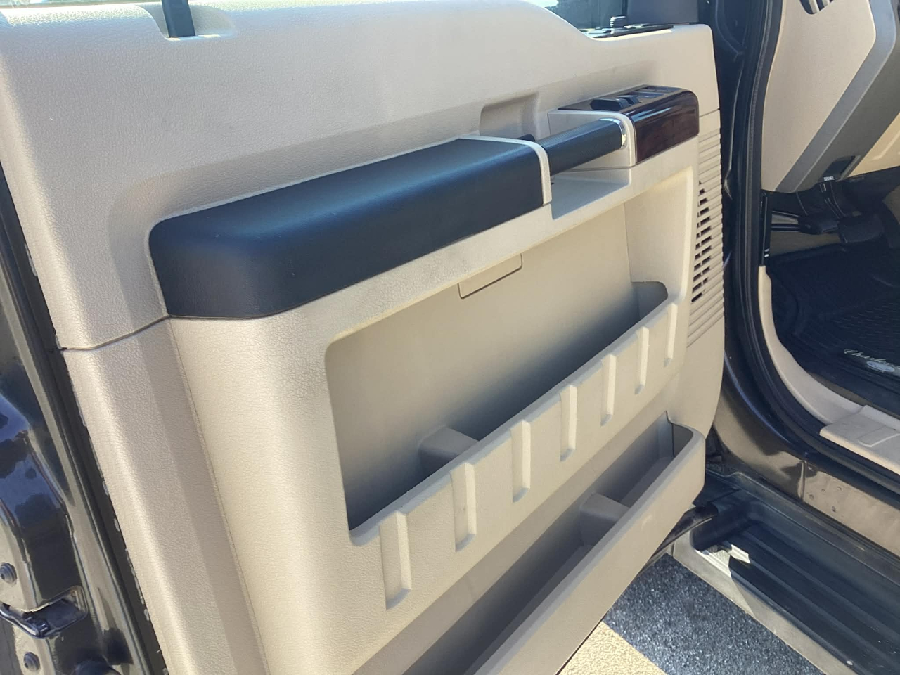 Ford F-250 SD XLT Crew Cab Long Bed 4WD 2008