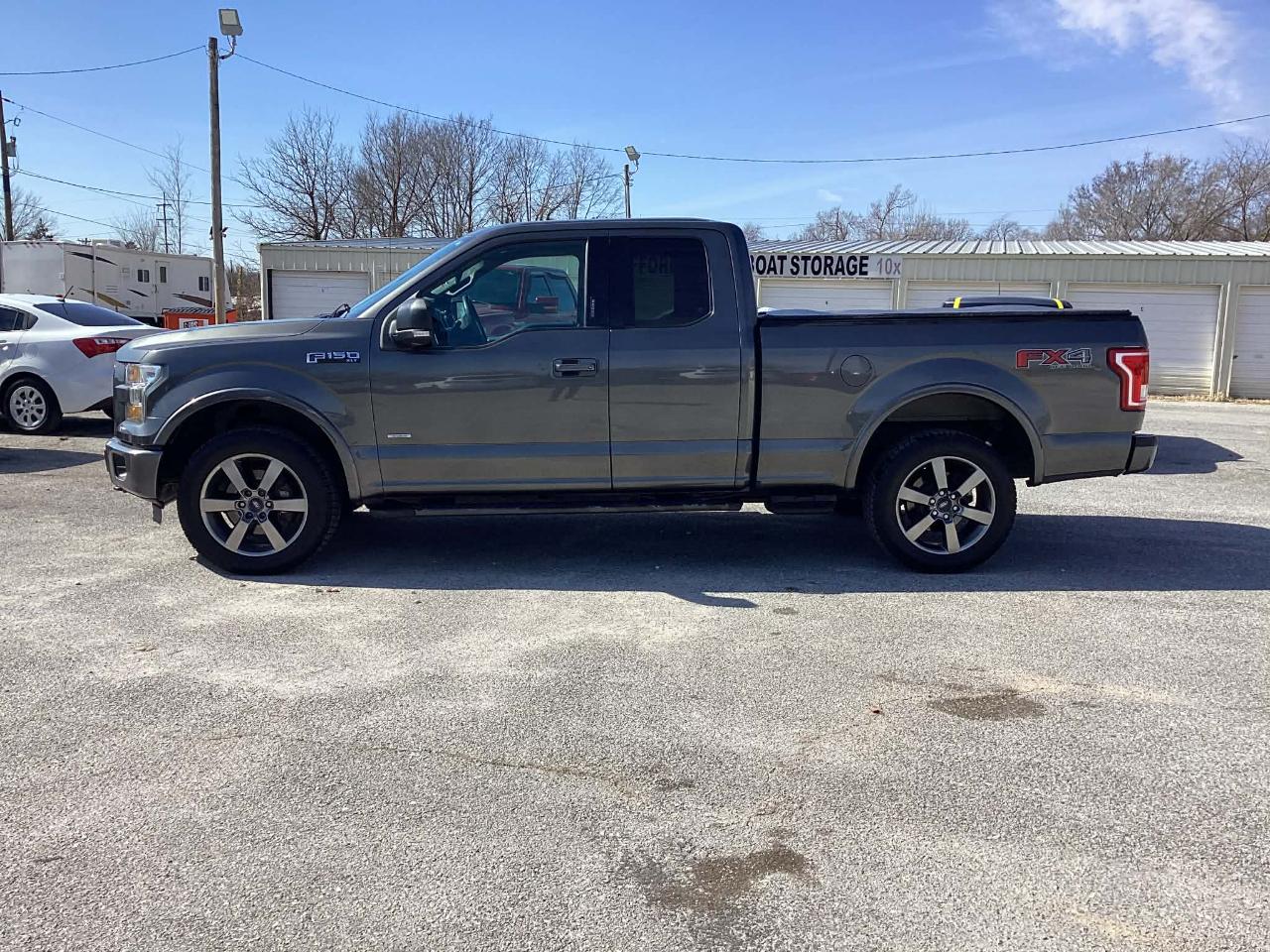 Ford F-150 Lariat SuperCab 6.5-ft. Bed 4WD 2015