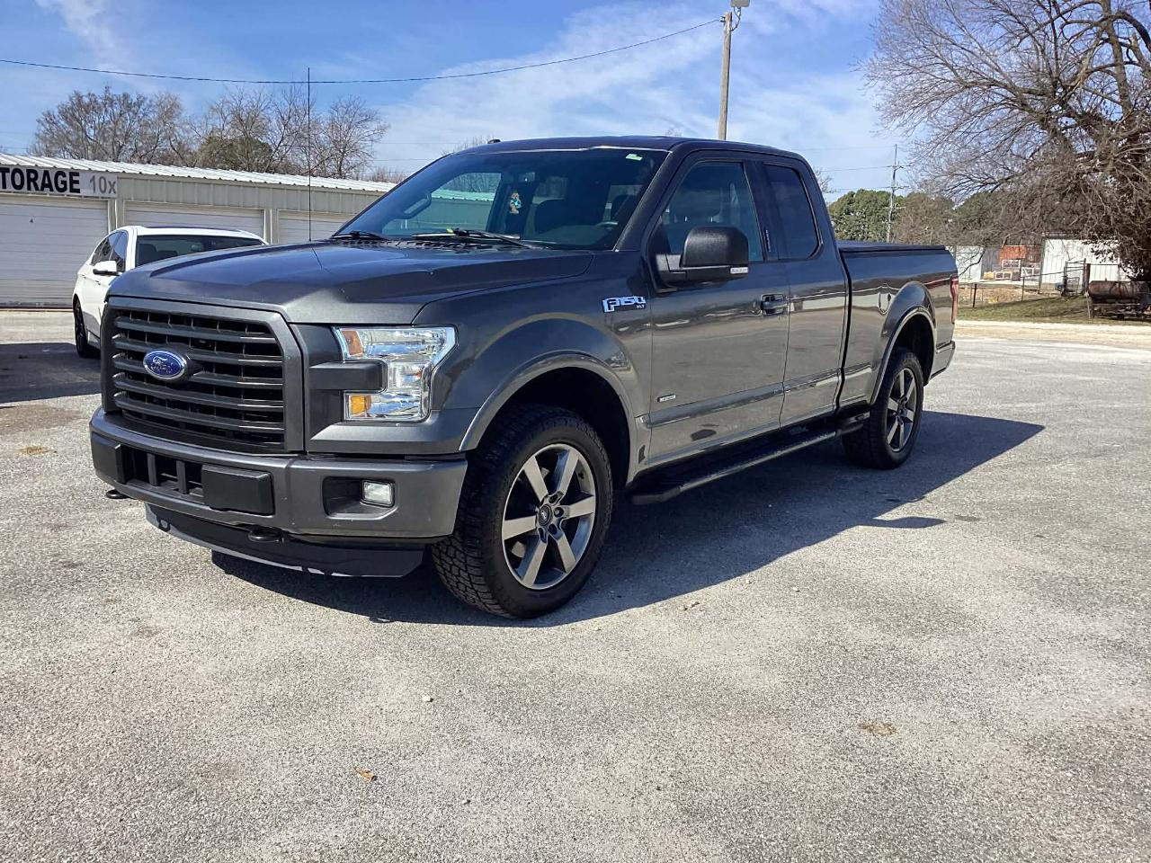 Ford F-150 Lariat SuperCab 6.5-ft. Bed 4WD 2015