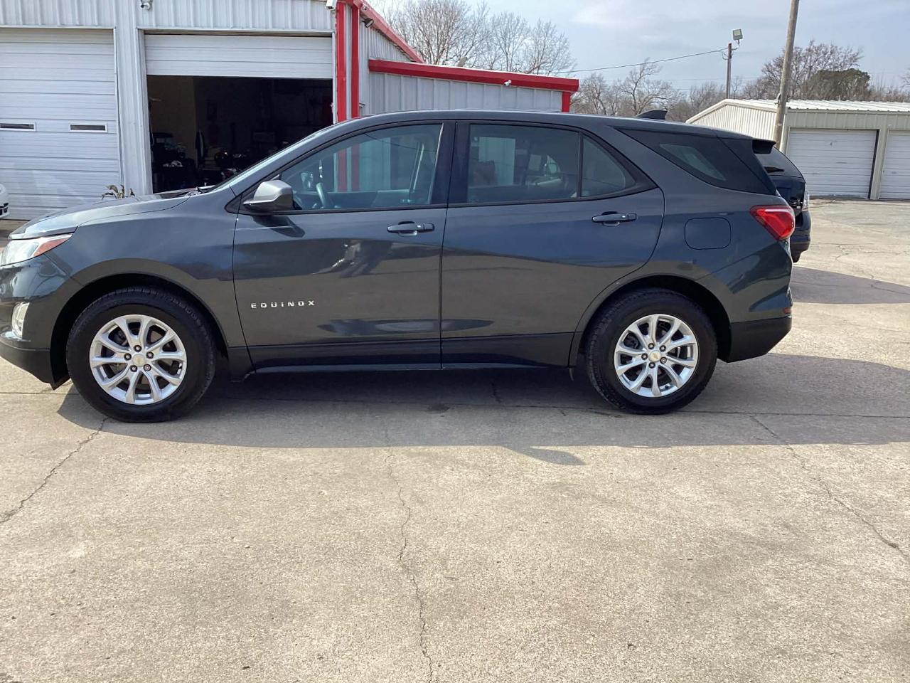 Chevrolet Equinox LS 2WD 2018