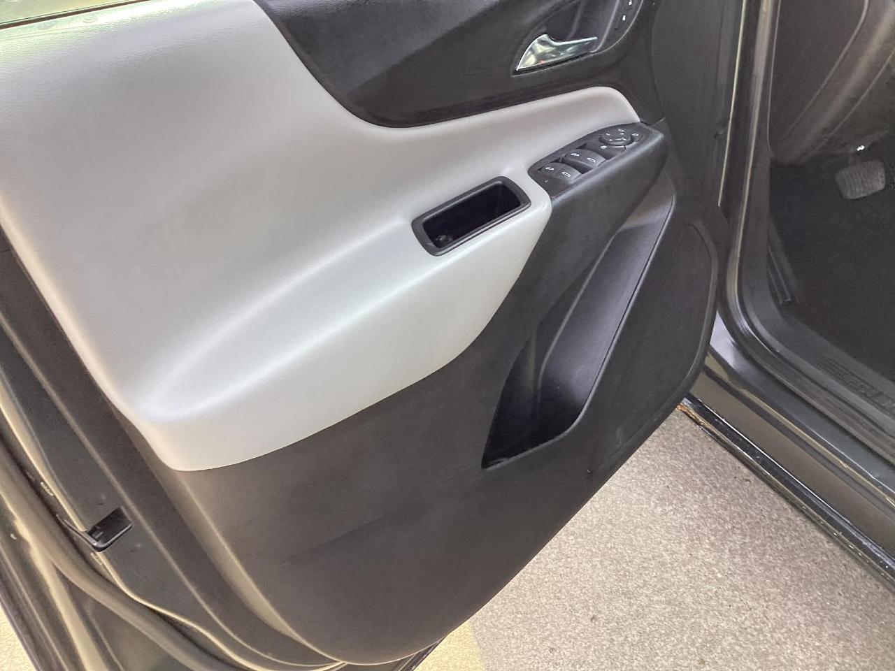 Chevrolet Equinox LS 2WD 2018