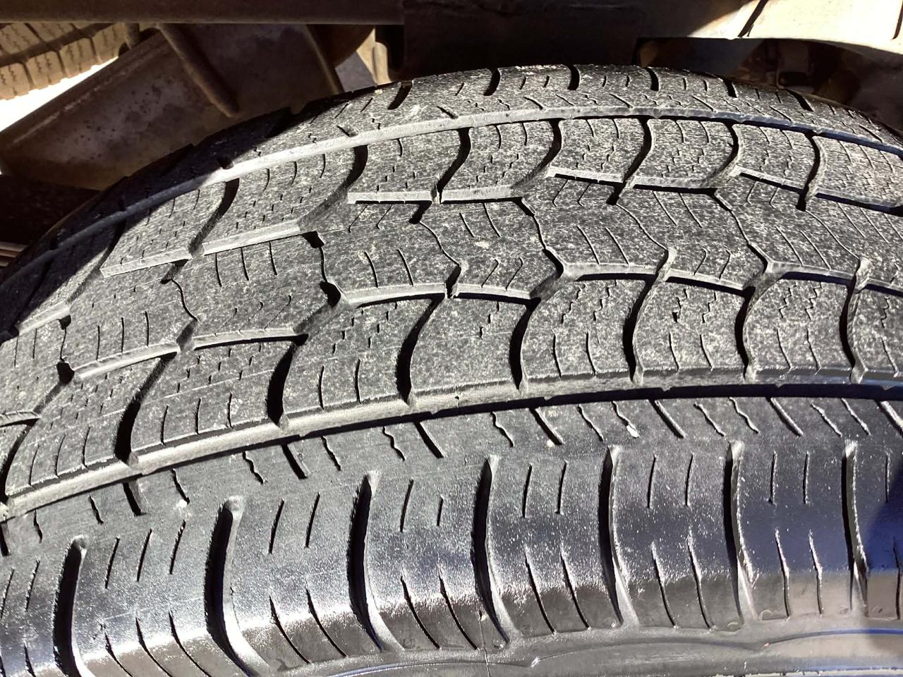 Dodge Dakota SLT Quad Cab 2WD 2005