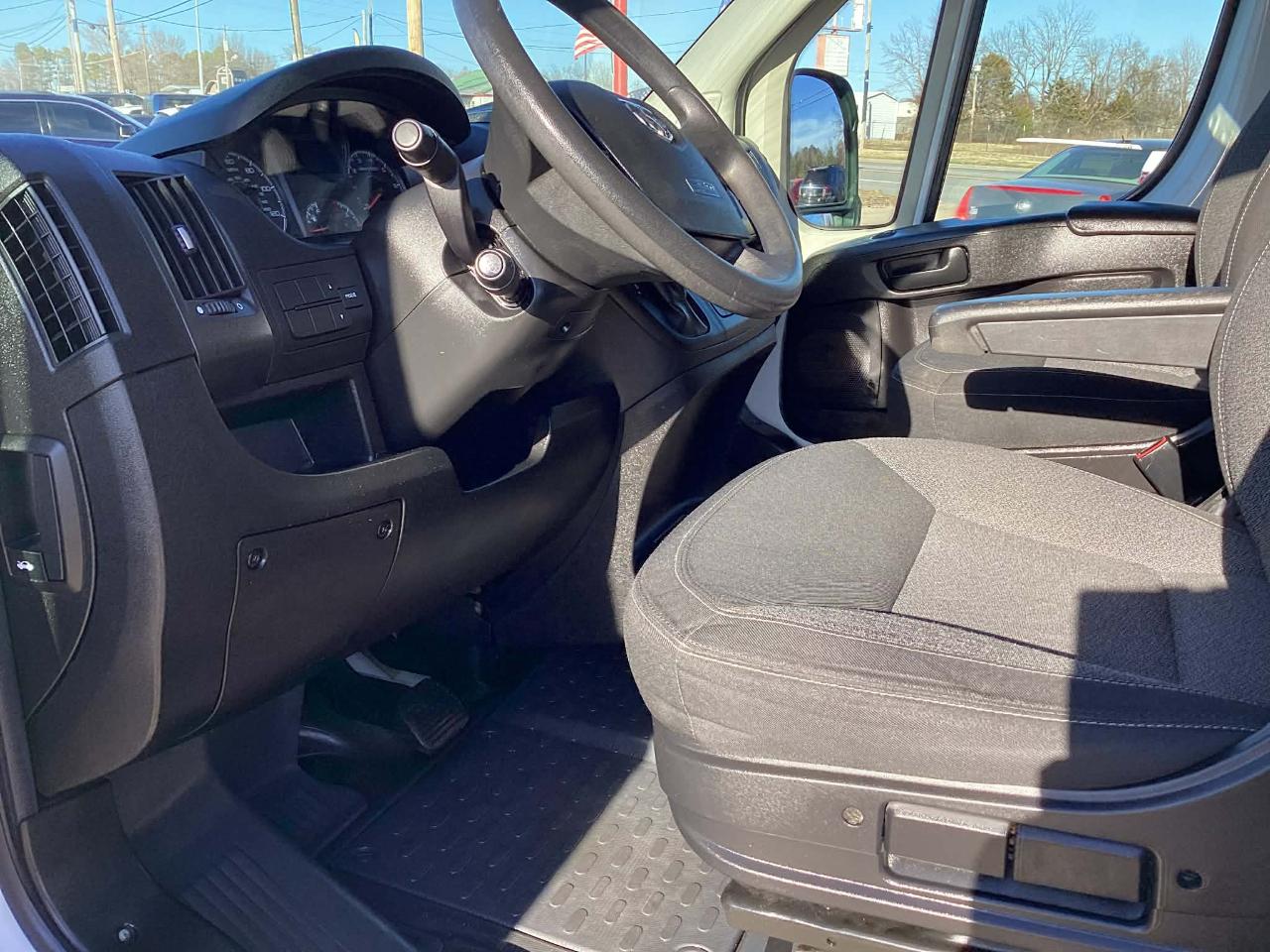 RAM Promaster 2500 High Roof Tradesman 159-in. WB 2014