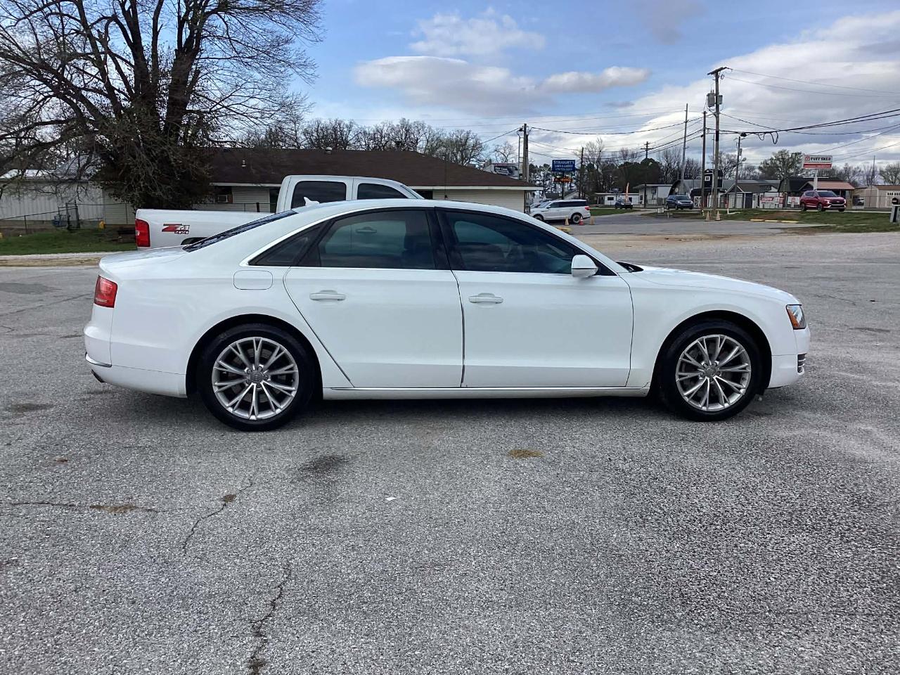 Audi A8 4.2 Quattro 2012