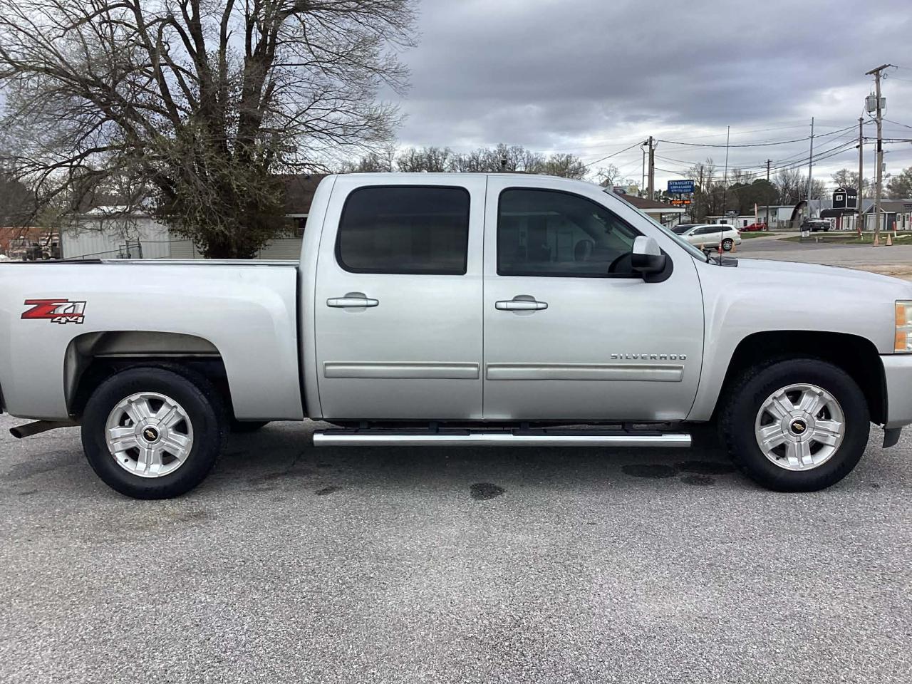 2011 Chevrolet Silverado 1500 LT Crew Cab 4WD