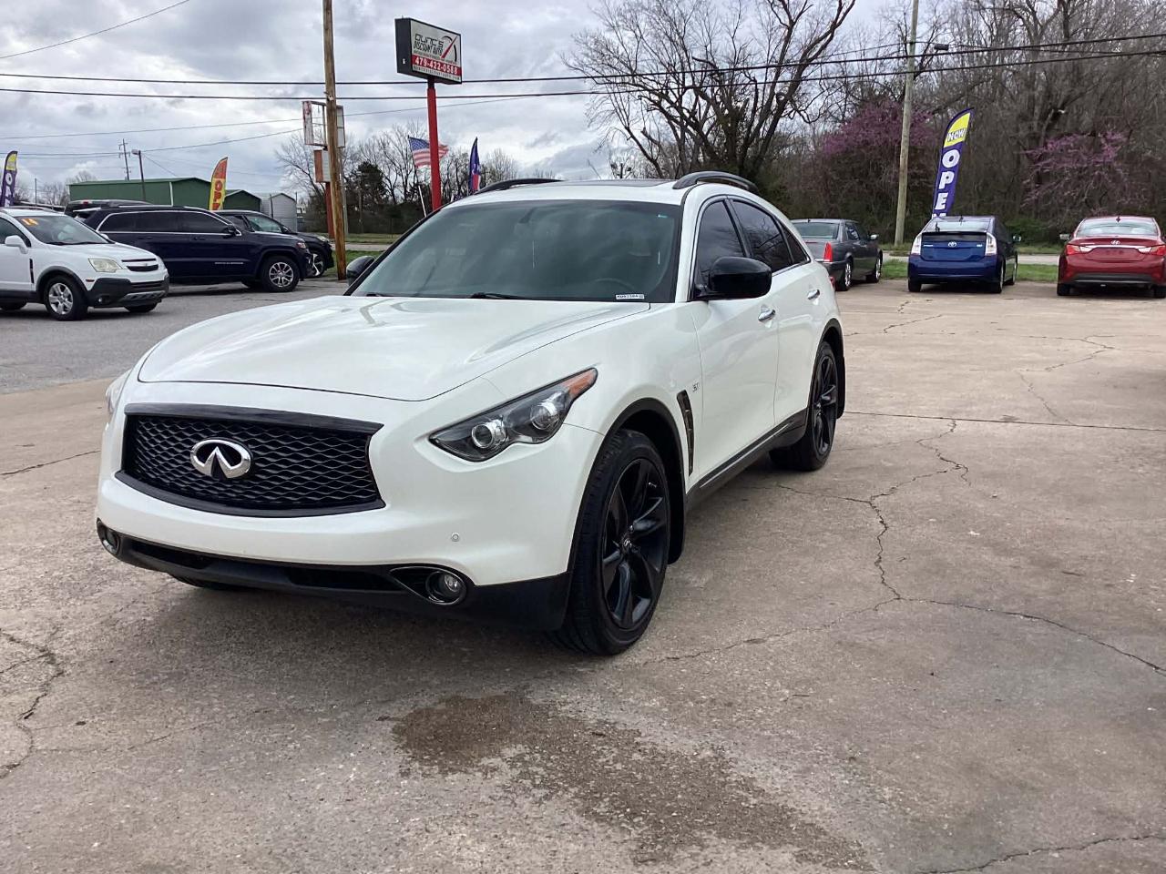 Infiniti QX70 Base 2017