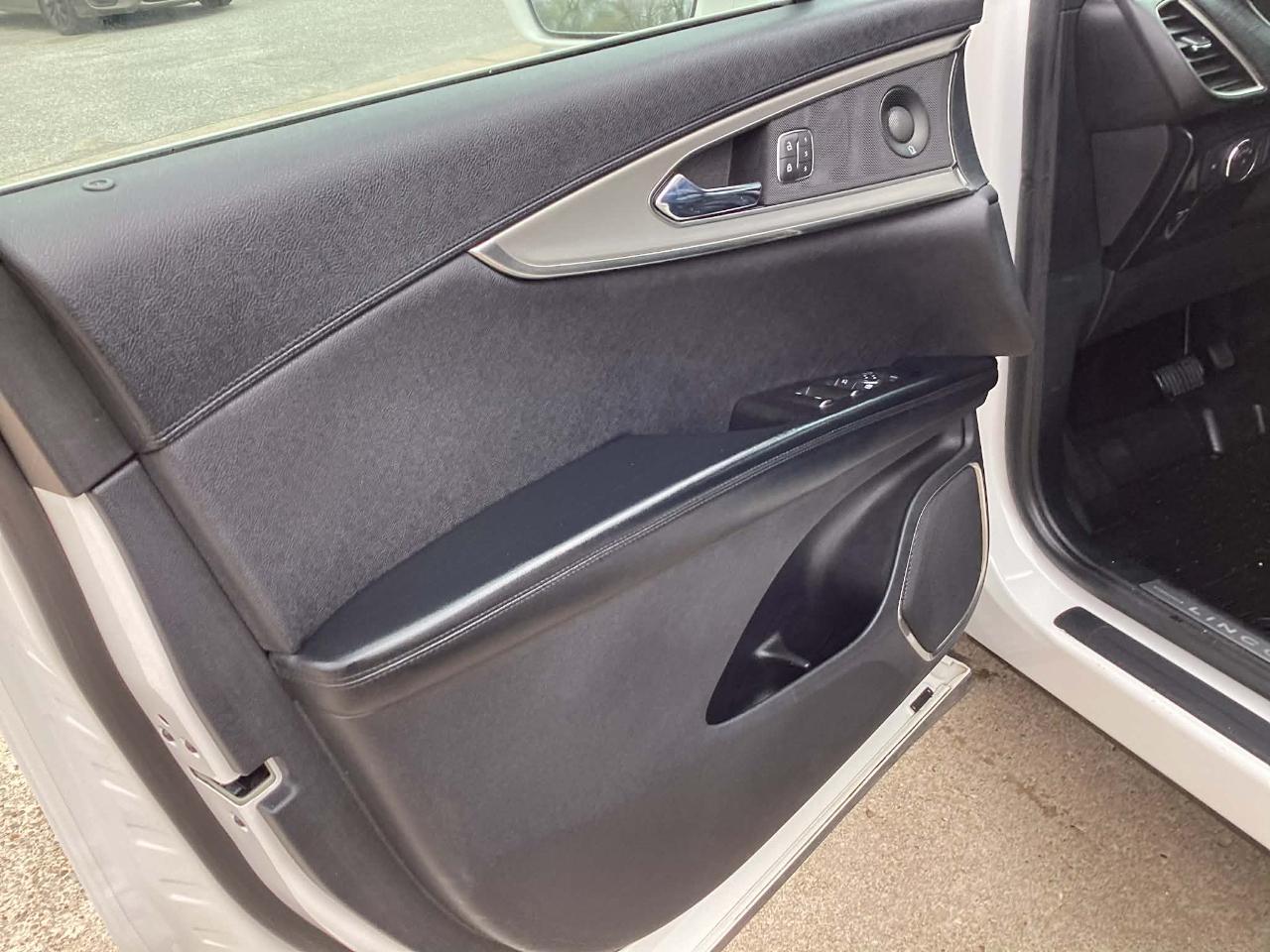 Lincoln Nautilus Reserve AWD 2019