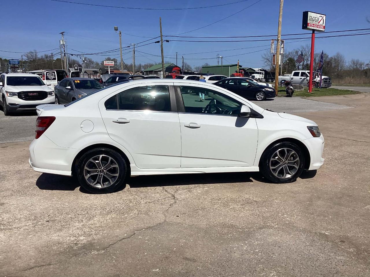 2018 Chevrolet Sonic LT Auto Sedan