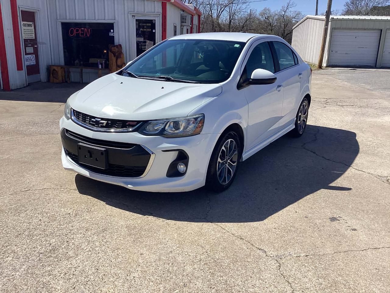Chevrolet Sonic LT Auto Sedan 2018